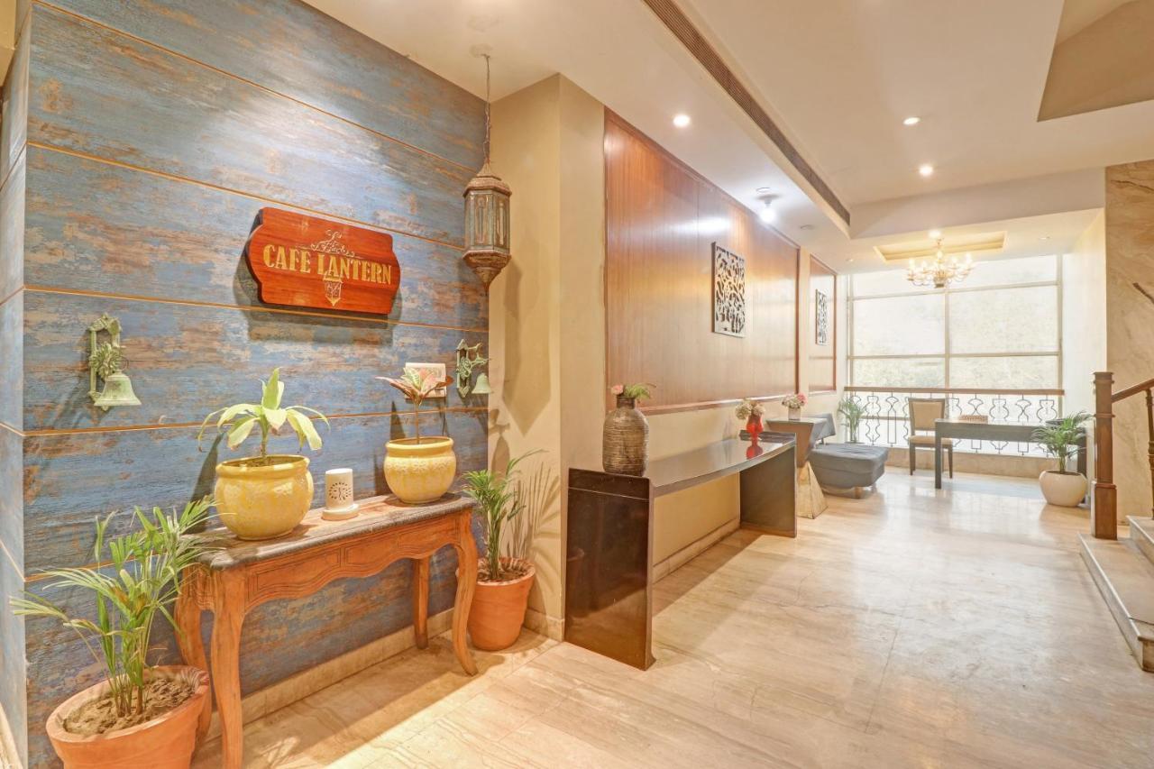 Oyo Townhouse 934 L'Elegant Hotel & Banquetby Ace Manor Газиабад Экстерьер фото