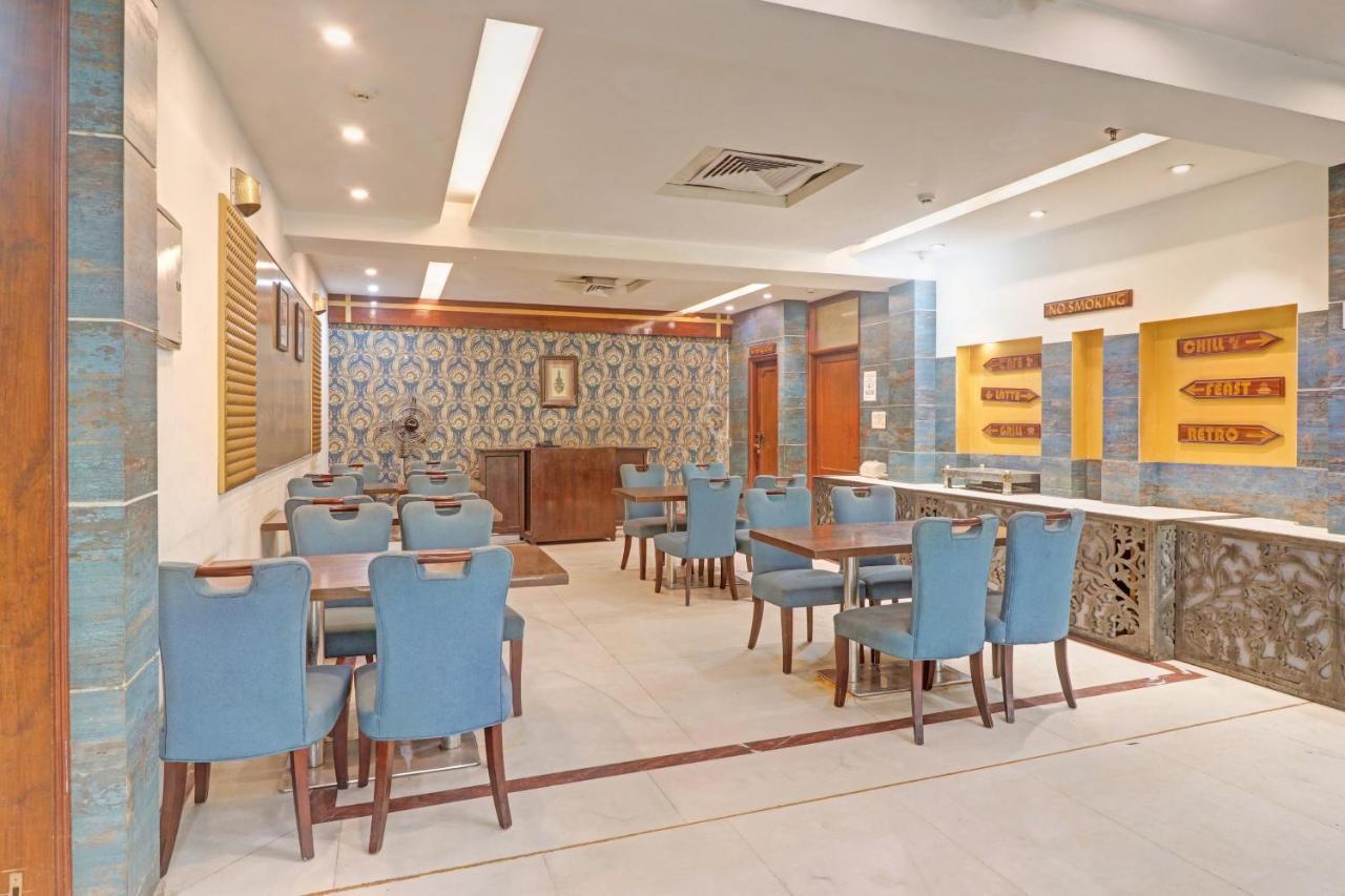 Oyo Townhouse 934 L'Elegant Hotel & Banquetby Ace Manor Газиабад Экстерьер фото
